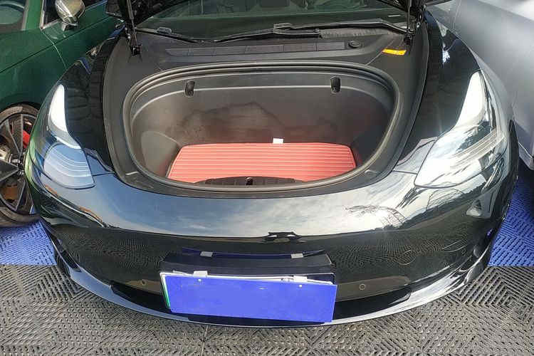 Chinese New Energy Vehicle High Speed 4 Wheel Electric Car New Car