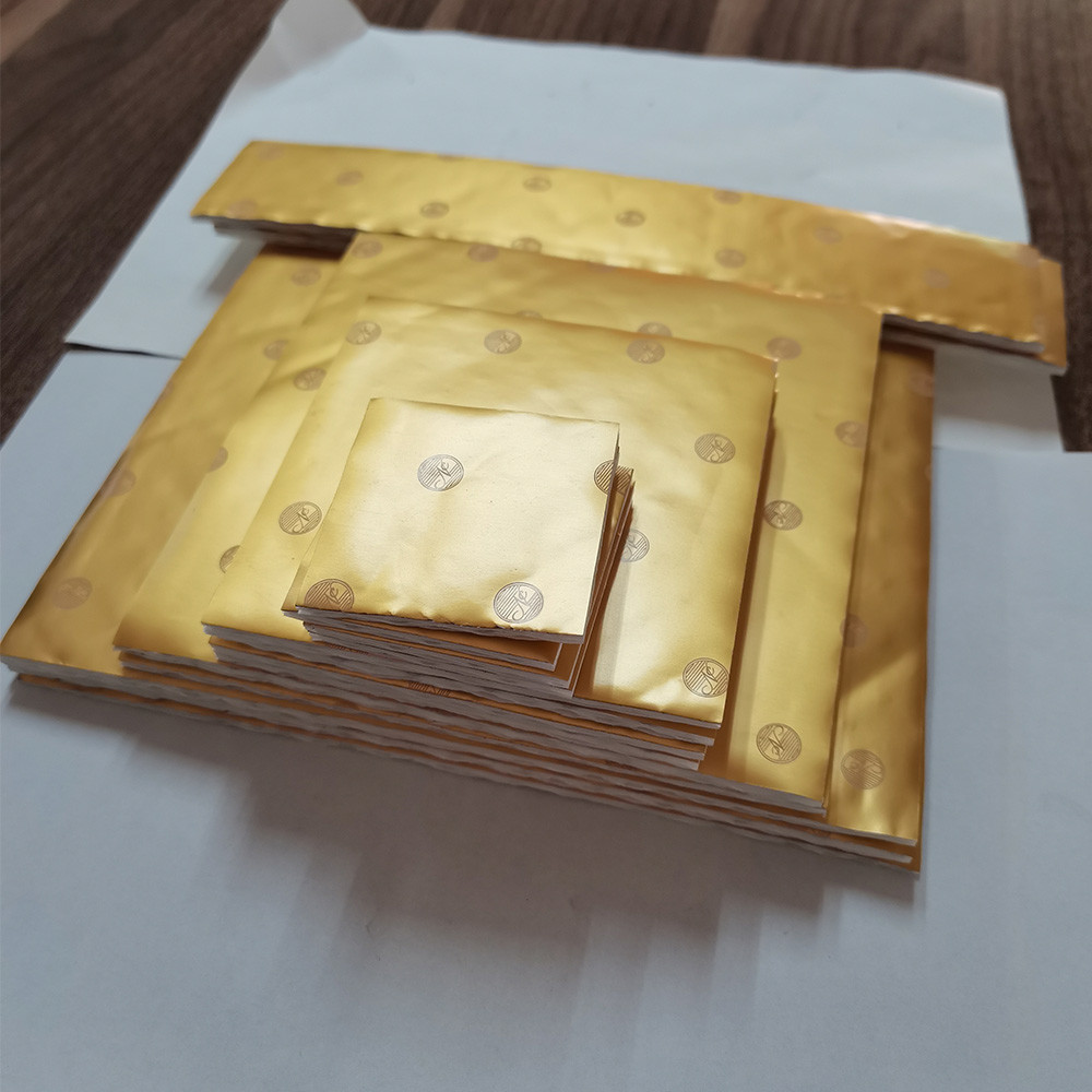 Uncoated Black OEM ODM 3ply Paper Cushion Pad Candy Box Packaging
