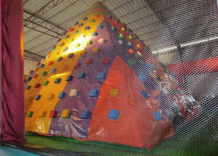 Colourful Iceberg Floating Climbing Wall , Commercial Inflatable Rock Climbing Wall PVC inflatable climbing wall games