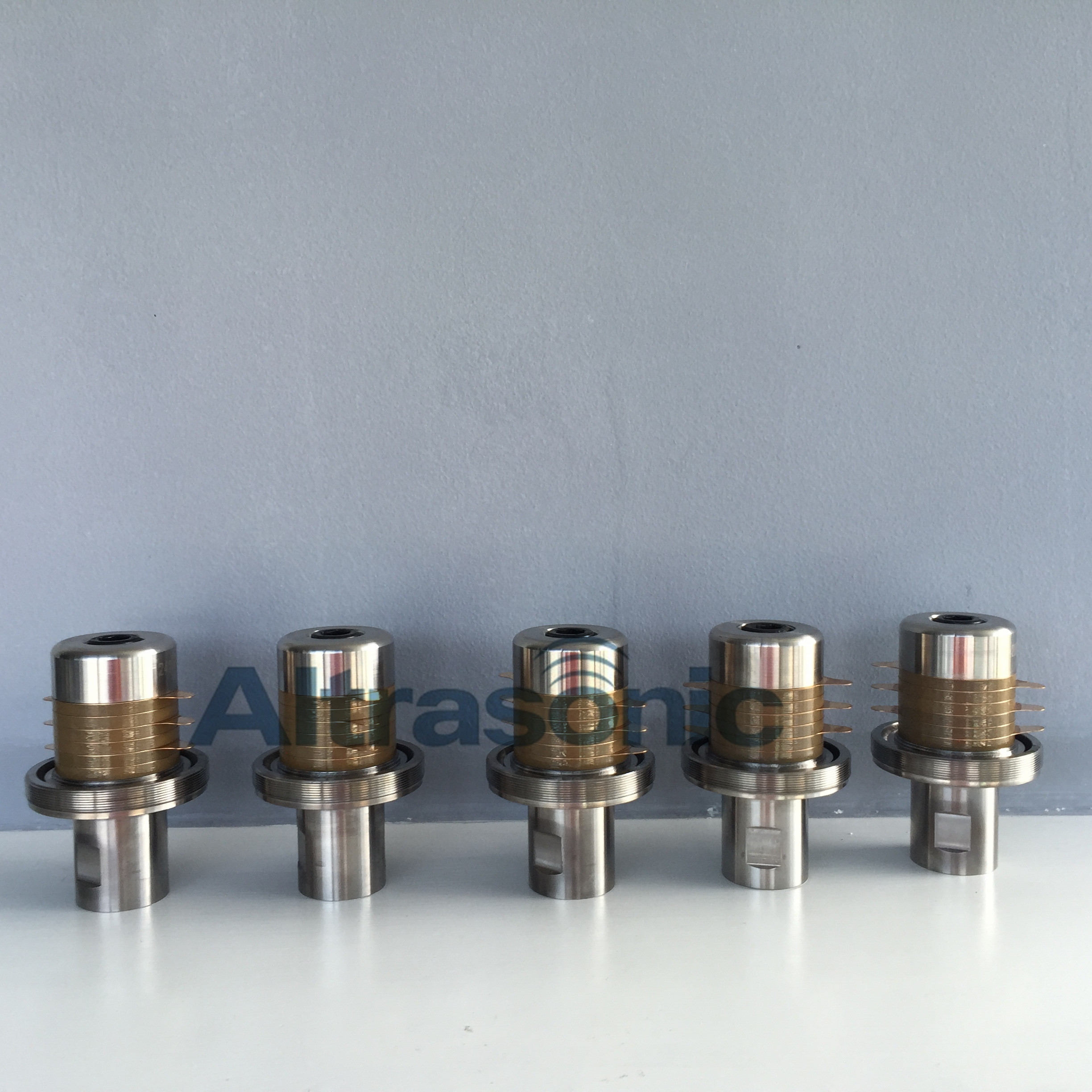 Customized Titanium Alloy Material Ultrasonic Converter With 6pcs Ceramic 20Khz