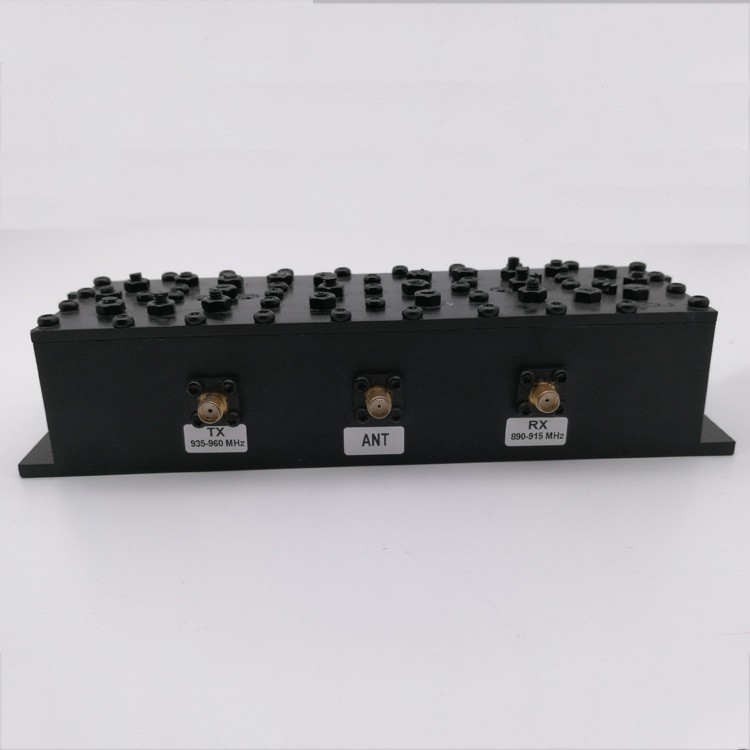 RX 0.890GH - 0.915GHz Hybrid Combiner 1.5dB Insertion Loss Low Combiner