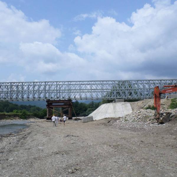 Steel Structure Galvanized Modular Steel Bridge Pre Fabricated 4.2m/3.2m Width