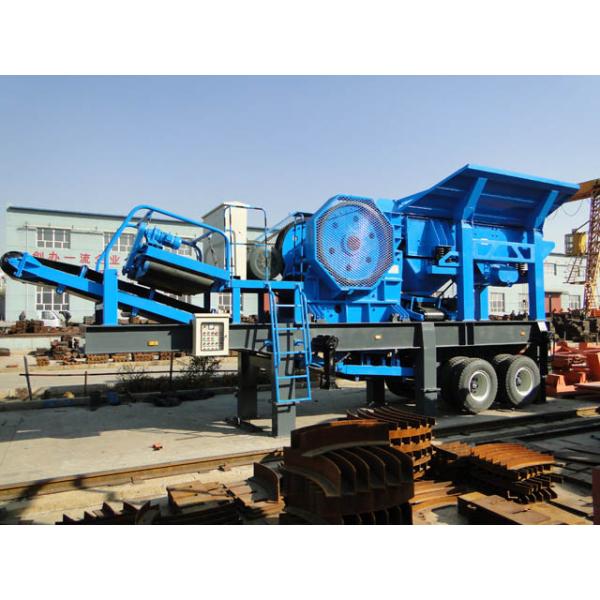 Self - Powered Mobile Crushing Plant Construction Waste Recycling Equipment