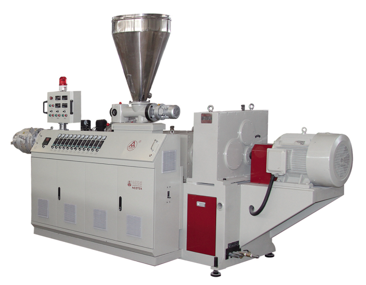 380V 50hz PVC Pipe Extrusion Line for Smooth and Consistent 50-160 Pipe Production