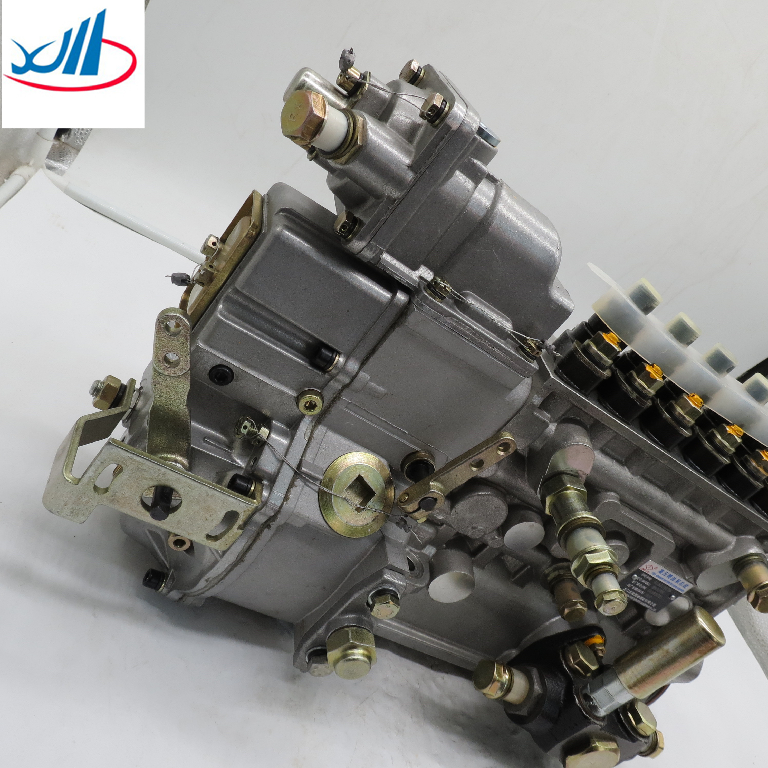 Original truck auto engine parts Diesel High pressure fuel injection pump 612601080386