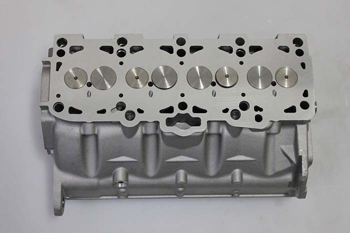 AJM Diesel Engine Cylinder Head Assembly 1118995 03G103351C 038103351DLife
