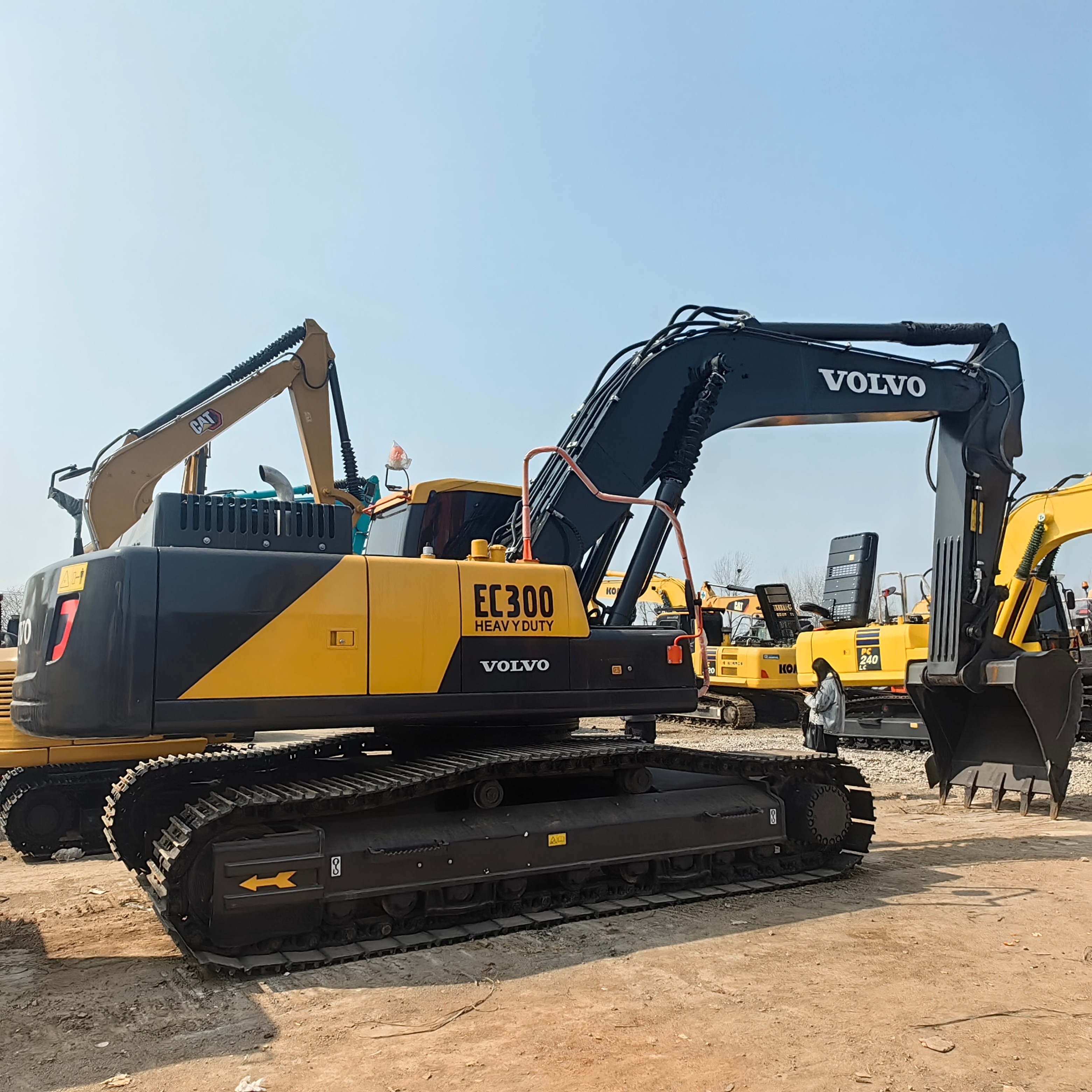 2024 Year Used Volvo Excavators Ec300D 30 Ton Big Size Construction Machinery Digger
