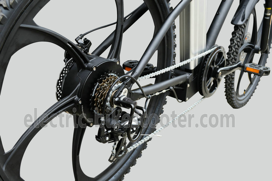 25km/H Electric Mountain Bicycle , Magnesium Alloy Electric Mountain Bikes For Men