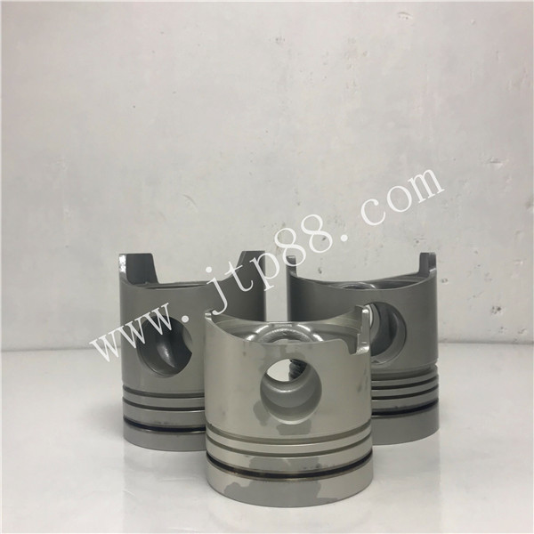 ELF Truck Parts 4HL1 Diesel Engine Piston 3.0 + 2.0 + 3.0mm Ring Size For Isuzu