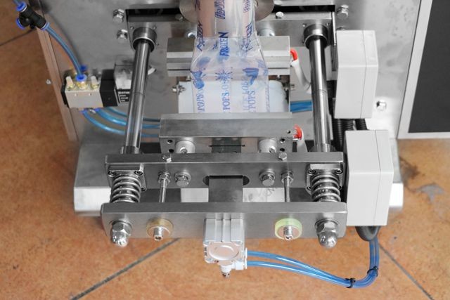 500g automatic big Sachet food packaging tea bags powder pine nut multi-function packaging Machine