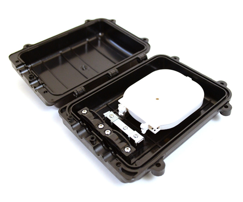 2-in-2-out-12-fiber-horizontal-splice-enclosure