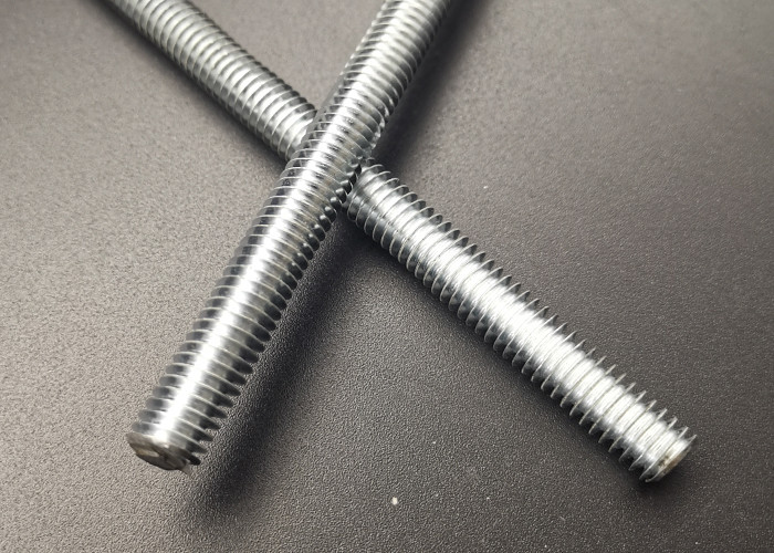 Threaded Rod 32mm astm Grade 75 Female Full Threaded Rods