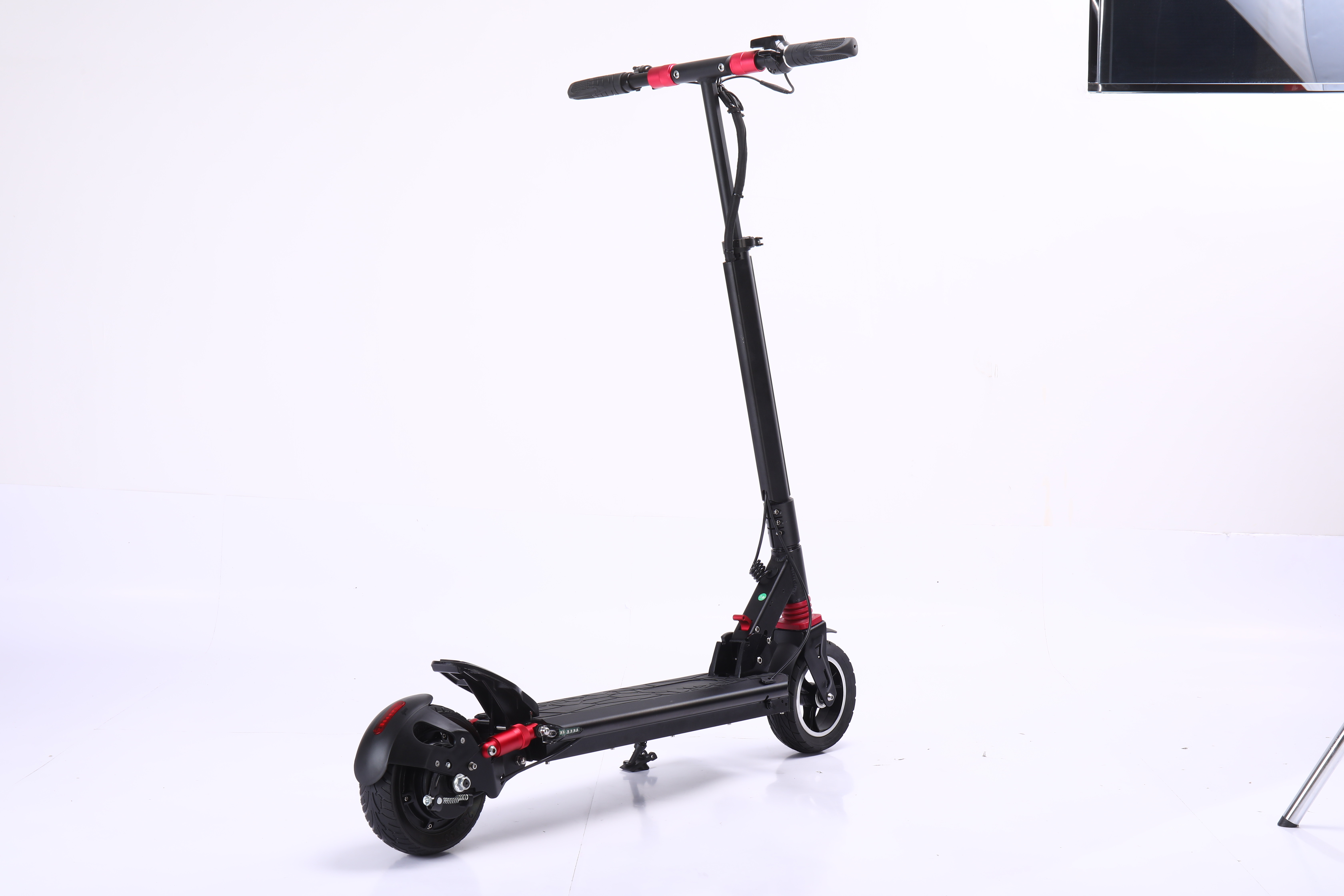 On sale 90mph 250km Range Electric Scooter With Hub Brake