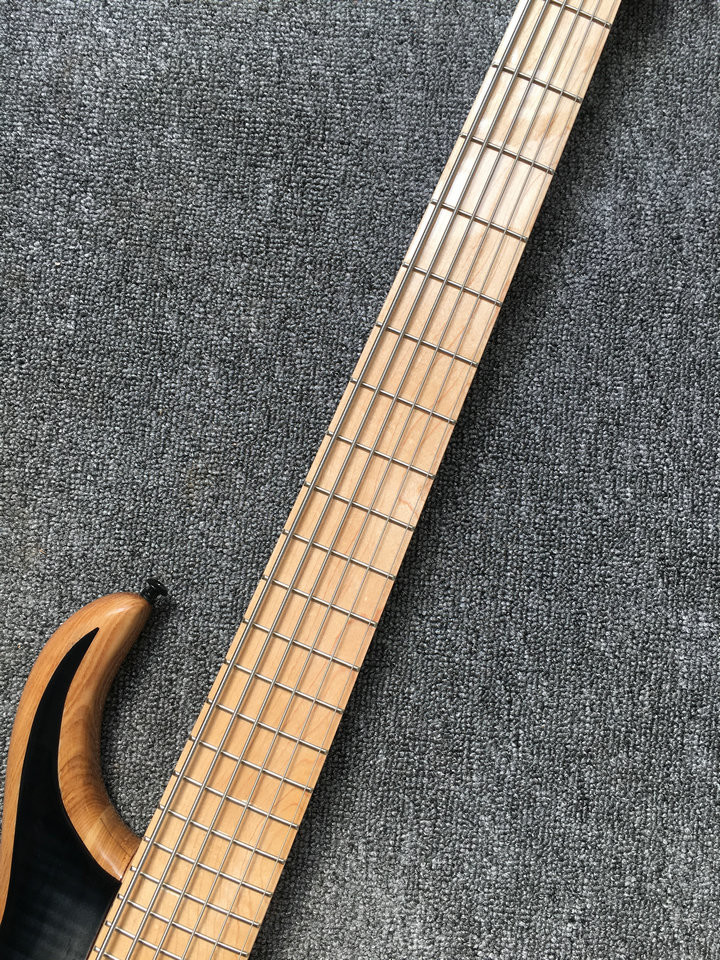 2017 Musical Instruments Ukelele Hot 6 String Bass Guitar. Good Style. Voice. Electric Bazz Guitar Free Shipping, Real P