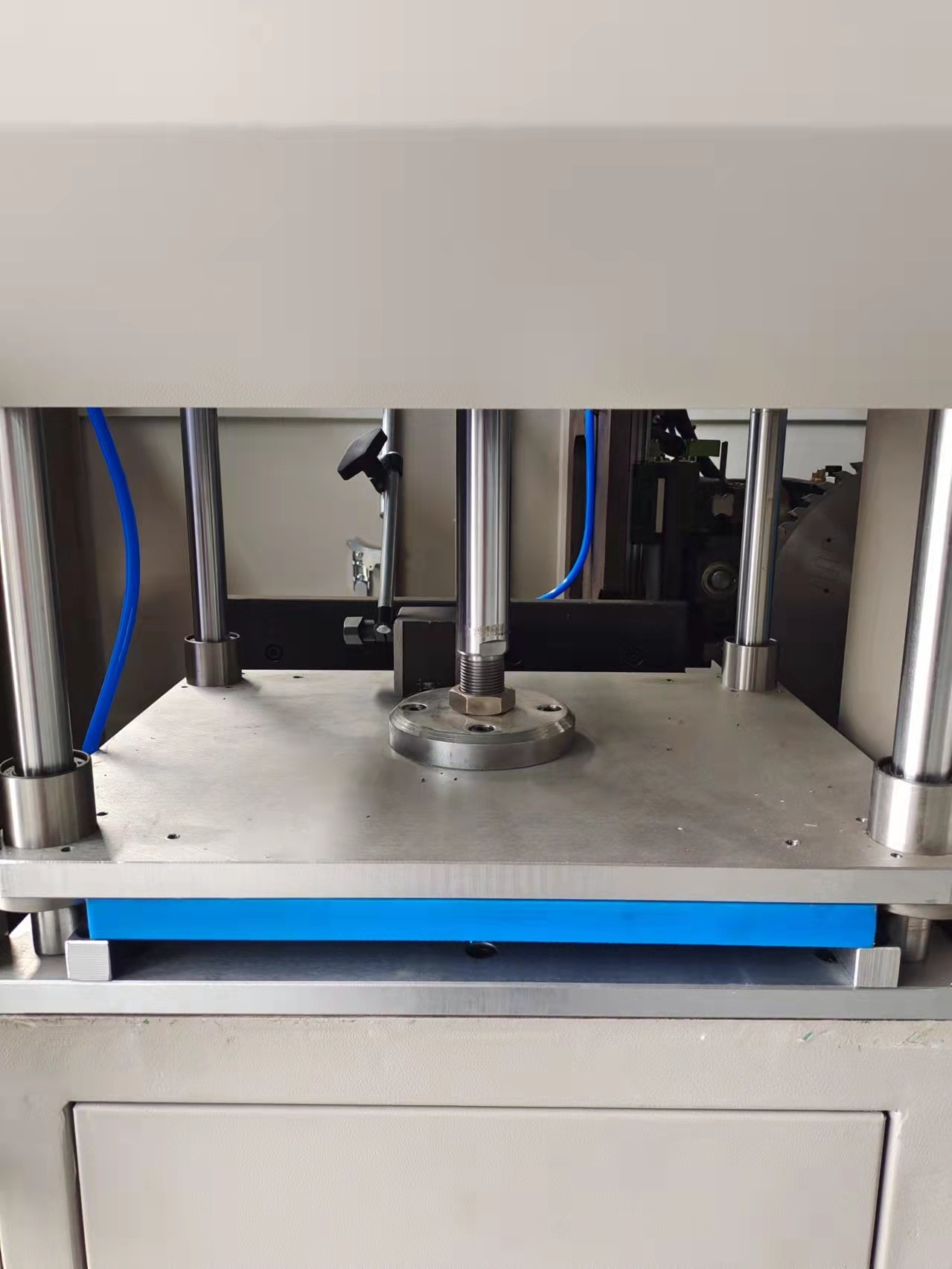 5 Axis End Milling Machine Cnc Aluminum Profile End Milling Machines For Sale