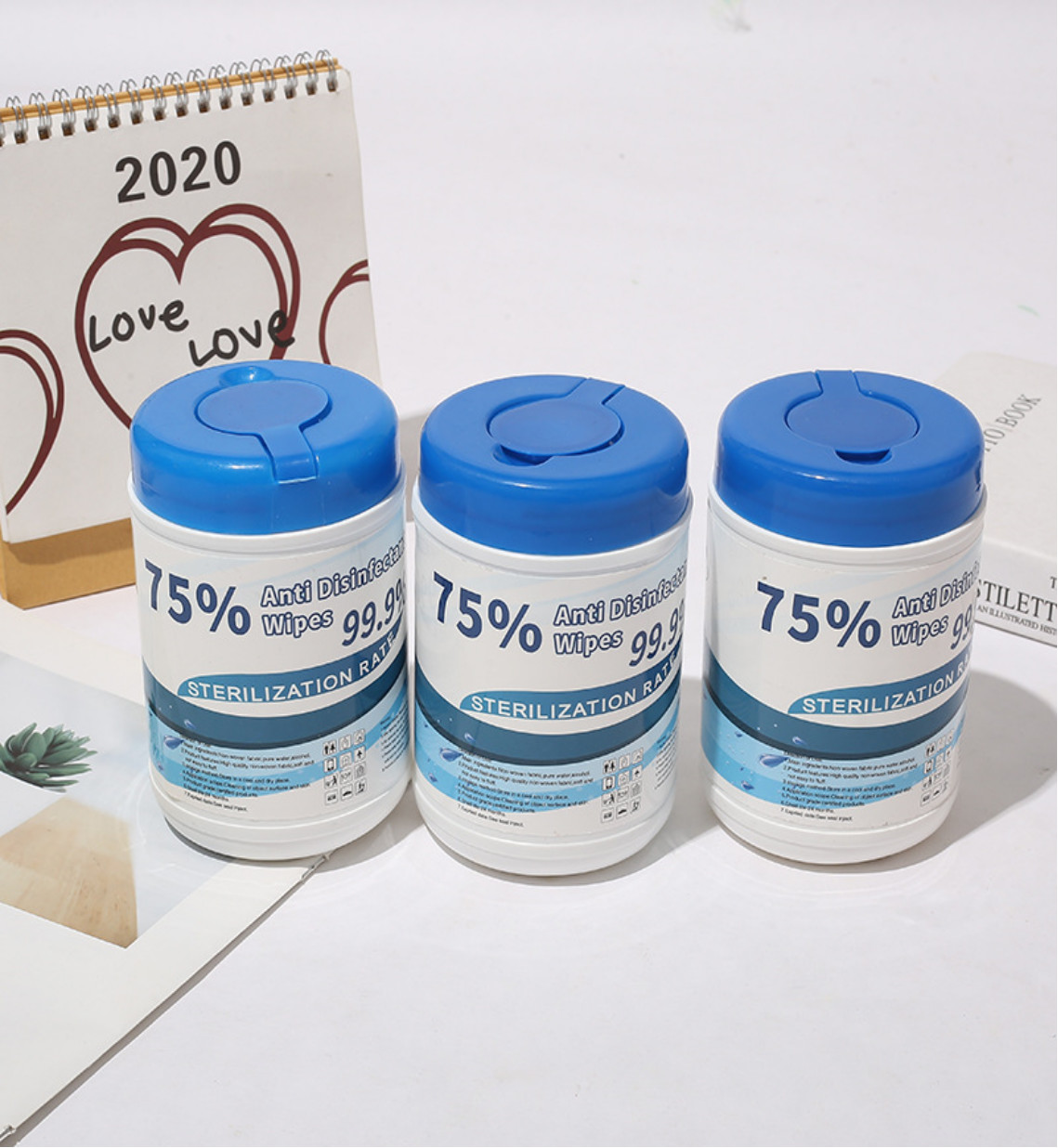 Disposable Antibacterial Wipes 75 Alcohol 100pcs/Bottle OEM