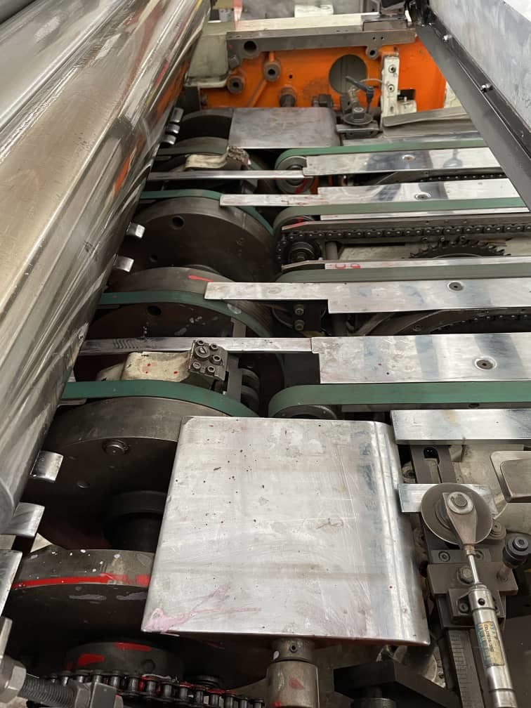 Refurbished Used Fuji 45Inch Varnish Coating Machine With Feeder