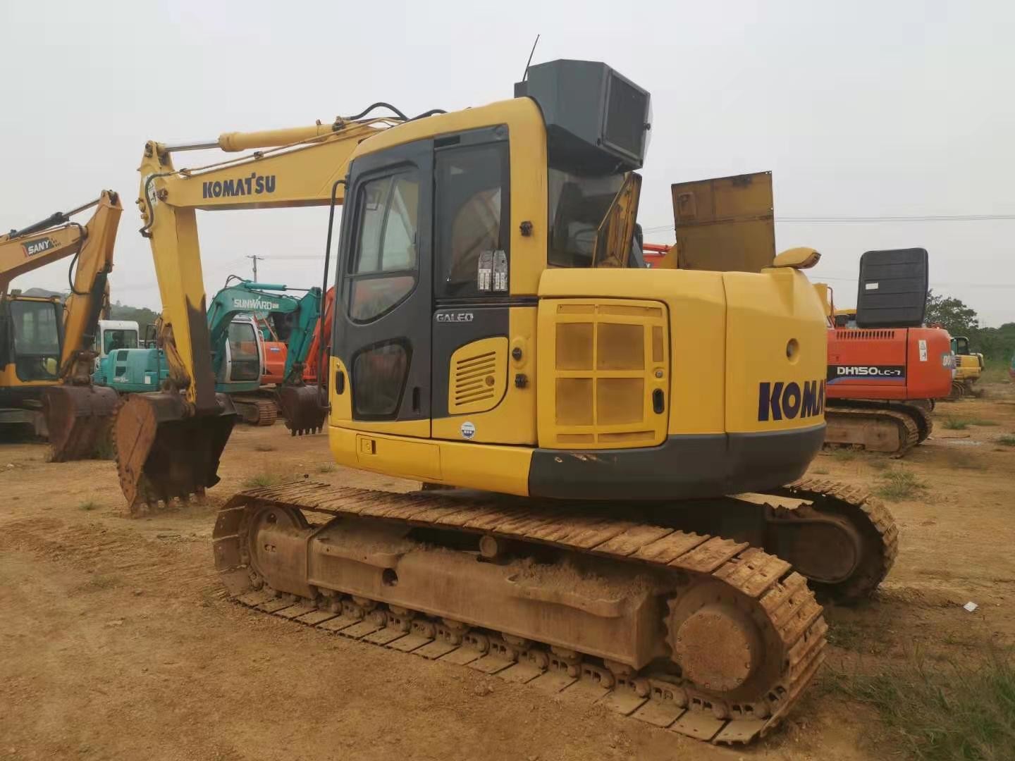 Small Turning Radius PC128US Used Komatsu Excavator