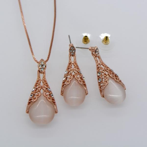 Trendy Hollow out opals Necklace pendant Earrings Rhinestone Jewelry Set 18K