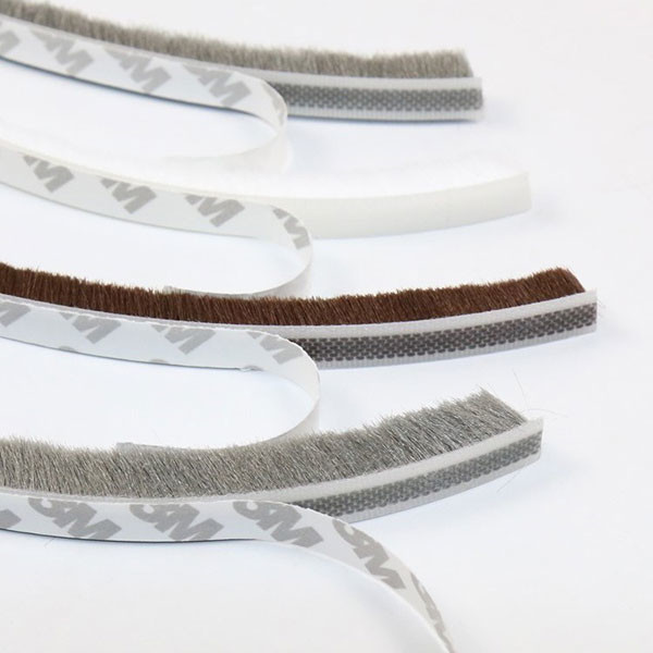 Soundproof Door Bottom Sealing Strip , PVC Noise Reduction Door Strip OEM