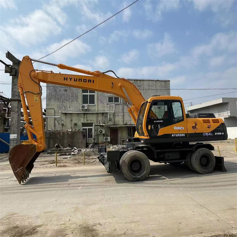 Used Hyundai Robex 210W 21 Ton 210W-9 Wheel Excavator