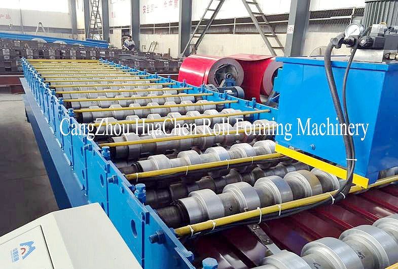Trapezoid Wall Roof Panel Roll Forming Machine With Manual Decoiler PLC Control