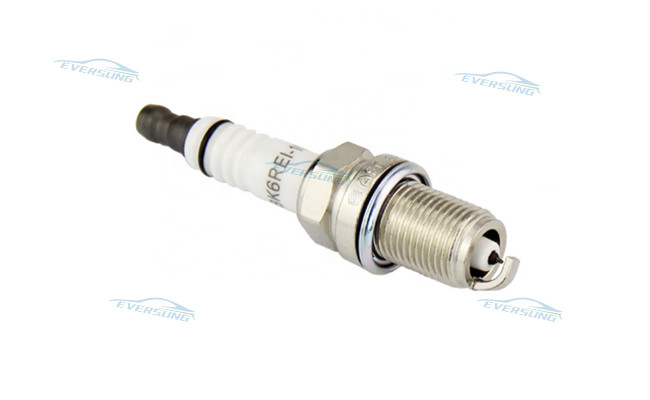 Iridium Automobile Spark Plugs BKR6E 11 Spark Plugs For VW GOLF PASSAT 1.8L