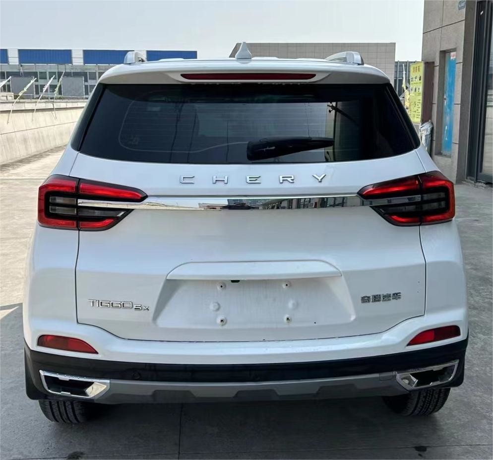 Used Good Quality Cheap Gasoline 2021 Chery Tiggo 5x 5 Doors 5 Seats Small SUV China Professional Car Exporter