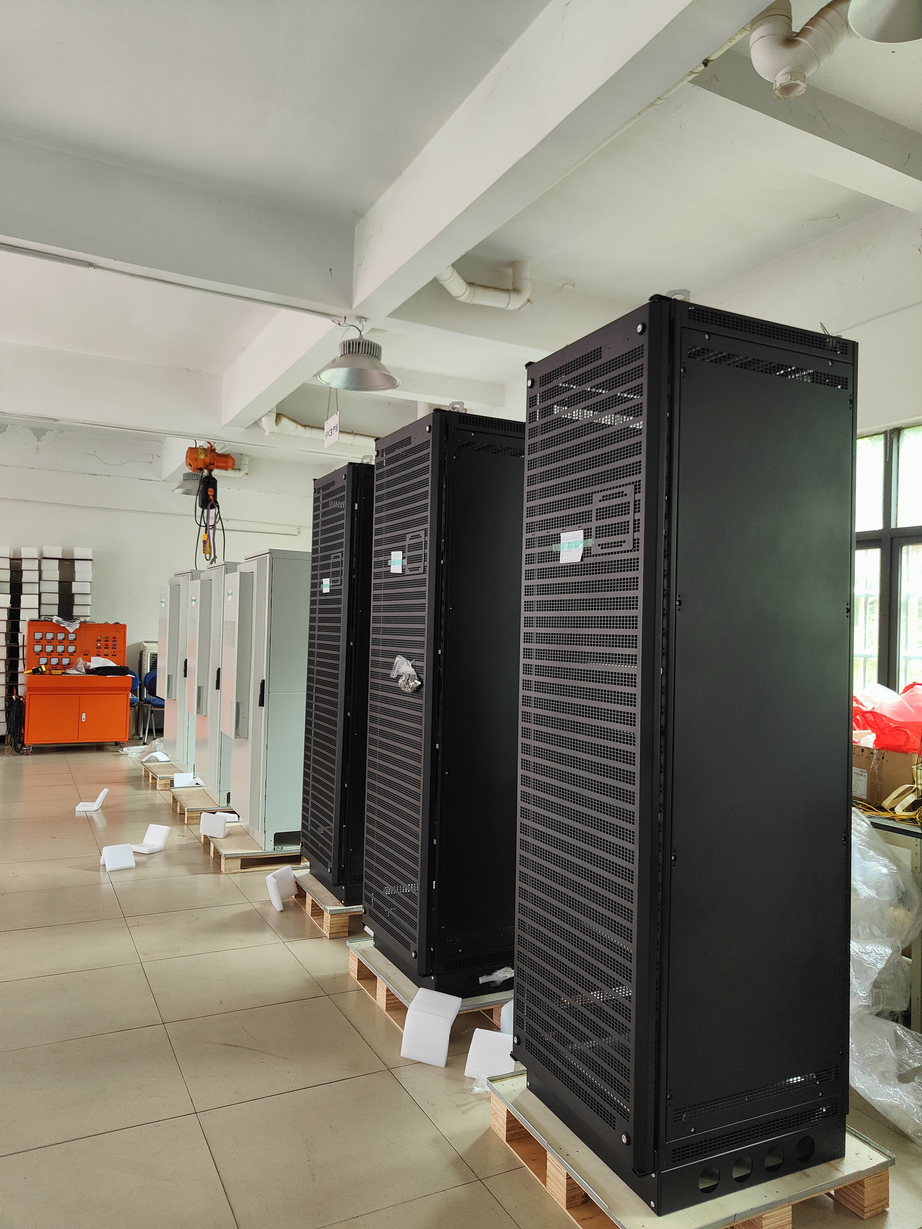 Eltek FPC Telecommunication -48Vdc 24KW DC power system with Smartpack S panel and 48V 3000W module