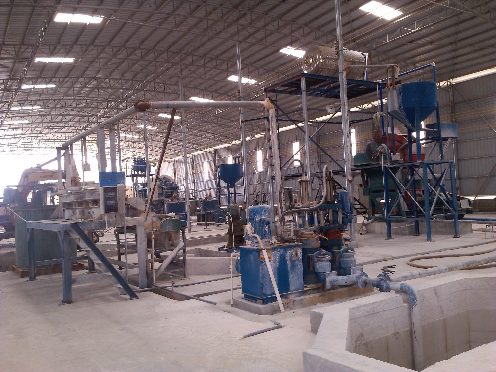 220/380V CE ISO Certified Glass Sand Making Machine for Quartz Mineral Processing