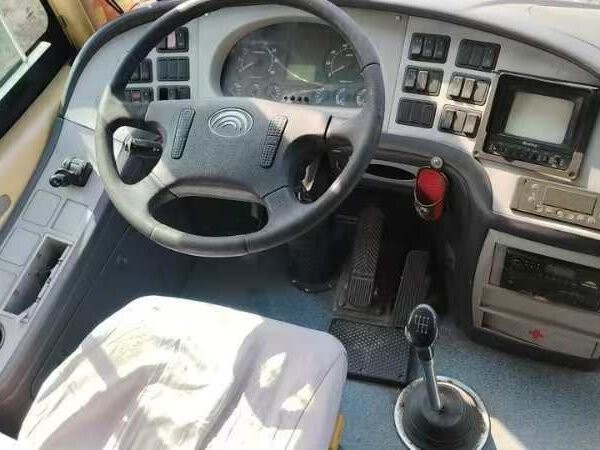 Buses And Coaches Used 59 Seats Yutong Bus 3*2 Seats Layout Air Condition Use In Africa