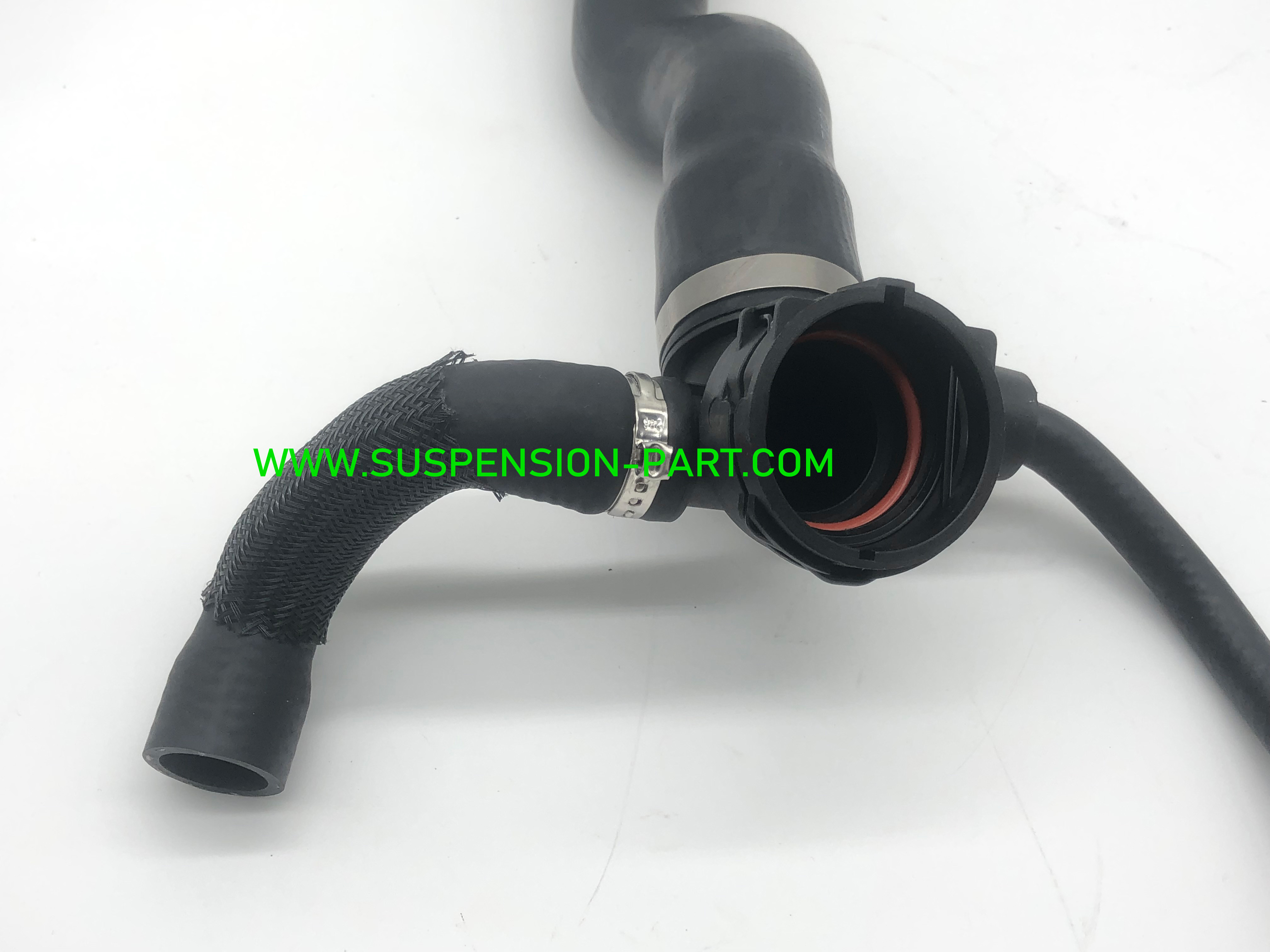 17127580957 Radiator Hose For BMW 5 F10 530i 535i F07 F11 2013-2016