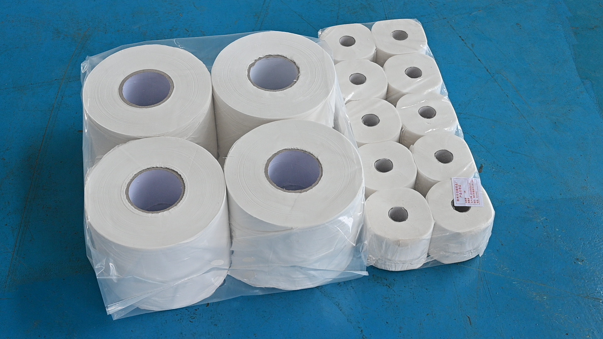 Single Double Layers Toilet Tissue Roll Machine For Making And Packing