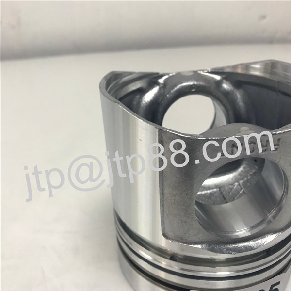 Aluminum Alloy Diesel Engine Piston For Nissan ND6 OEM 12011-95000