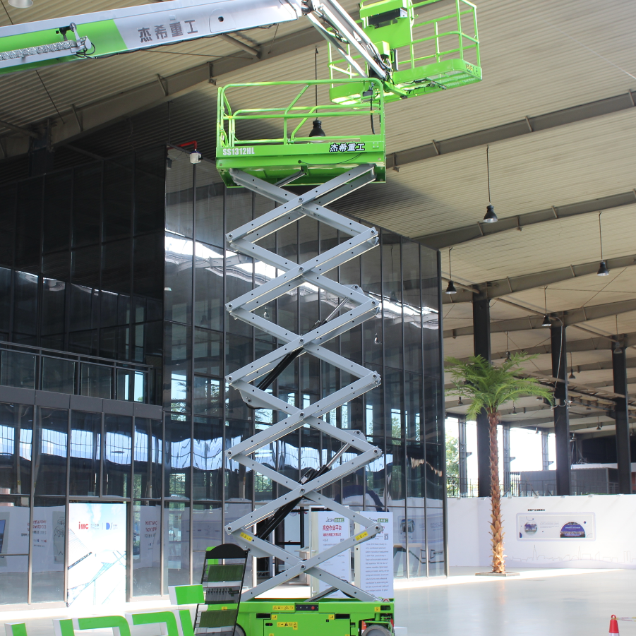 Portable mobile Electric hydraulic 13m self-propelled scissor lifting elevated work platform