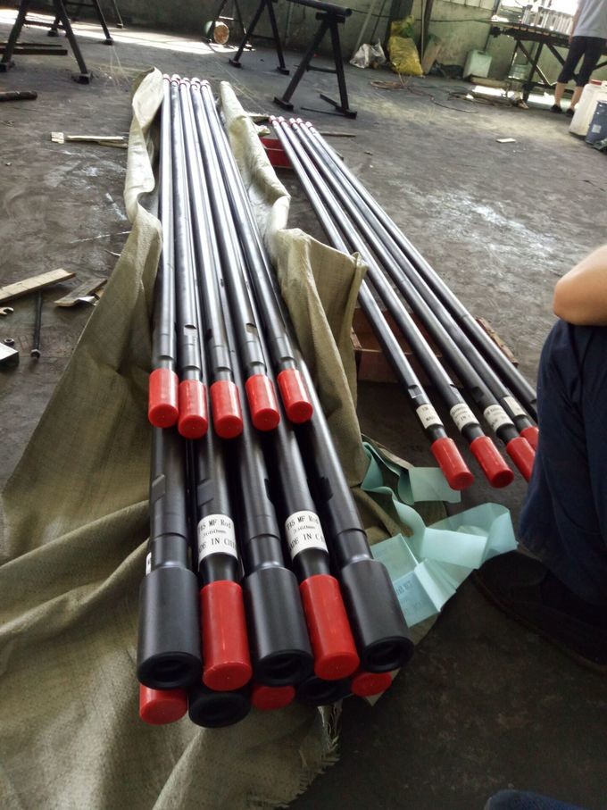 API Approval R25 Drill Shank End Rod , Rock Drill Rod For Tunneling / Mining / Quarrying