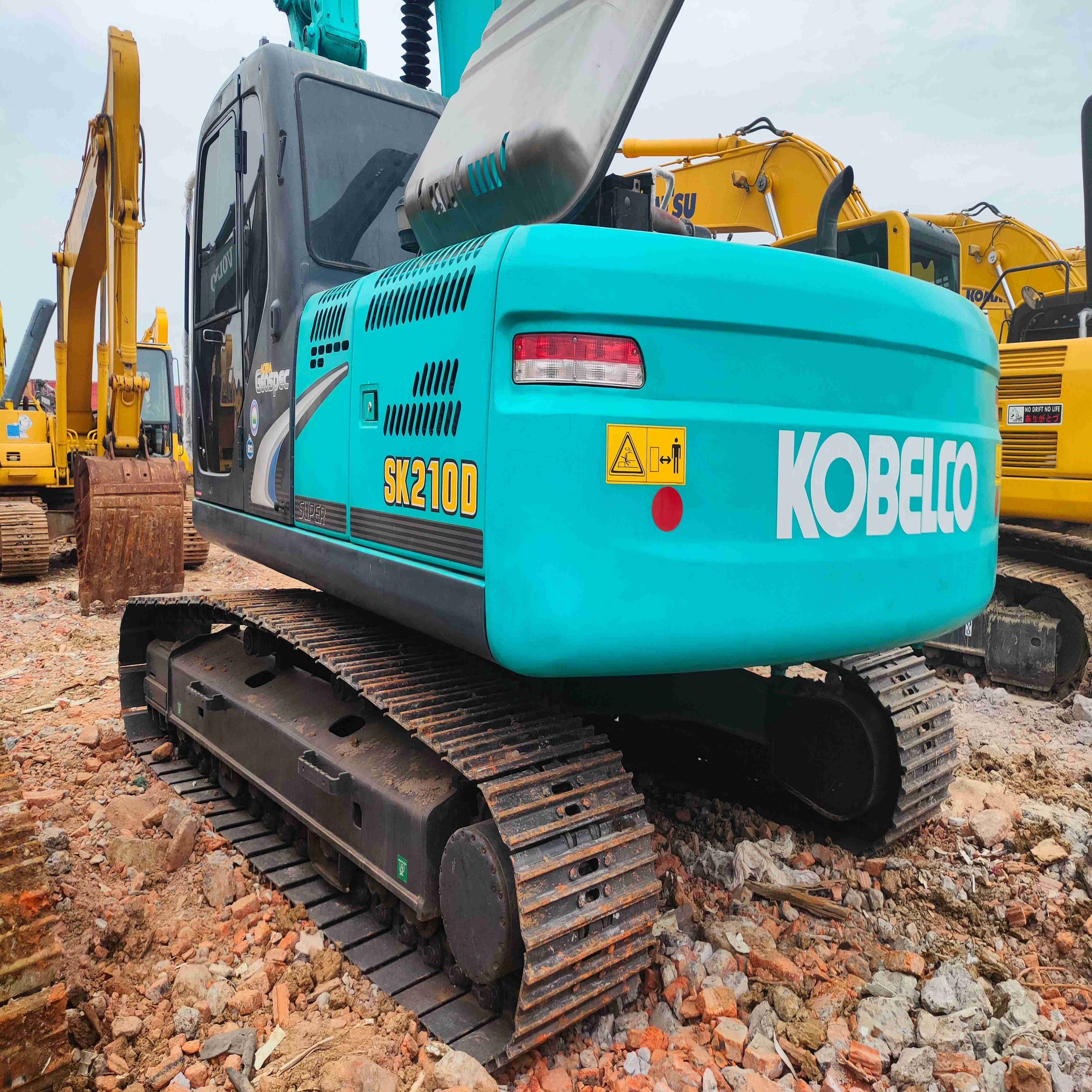 Used Kobelco SK210D Crawler Excavator 26-ton Medium Construction Equipment