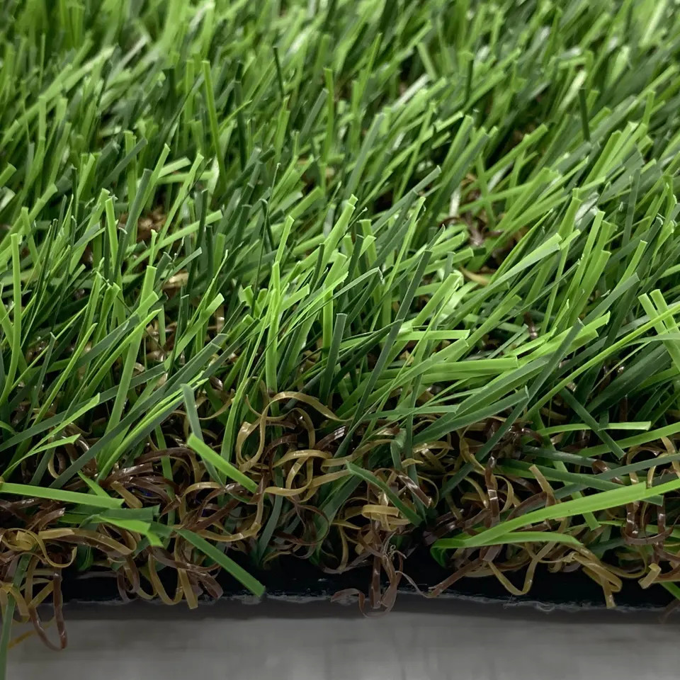 In Backyard PE PP Landscaping Artificial Grass 45mm Front Garden 160s / M