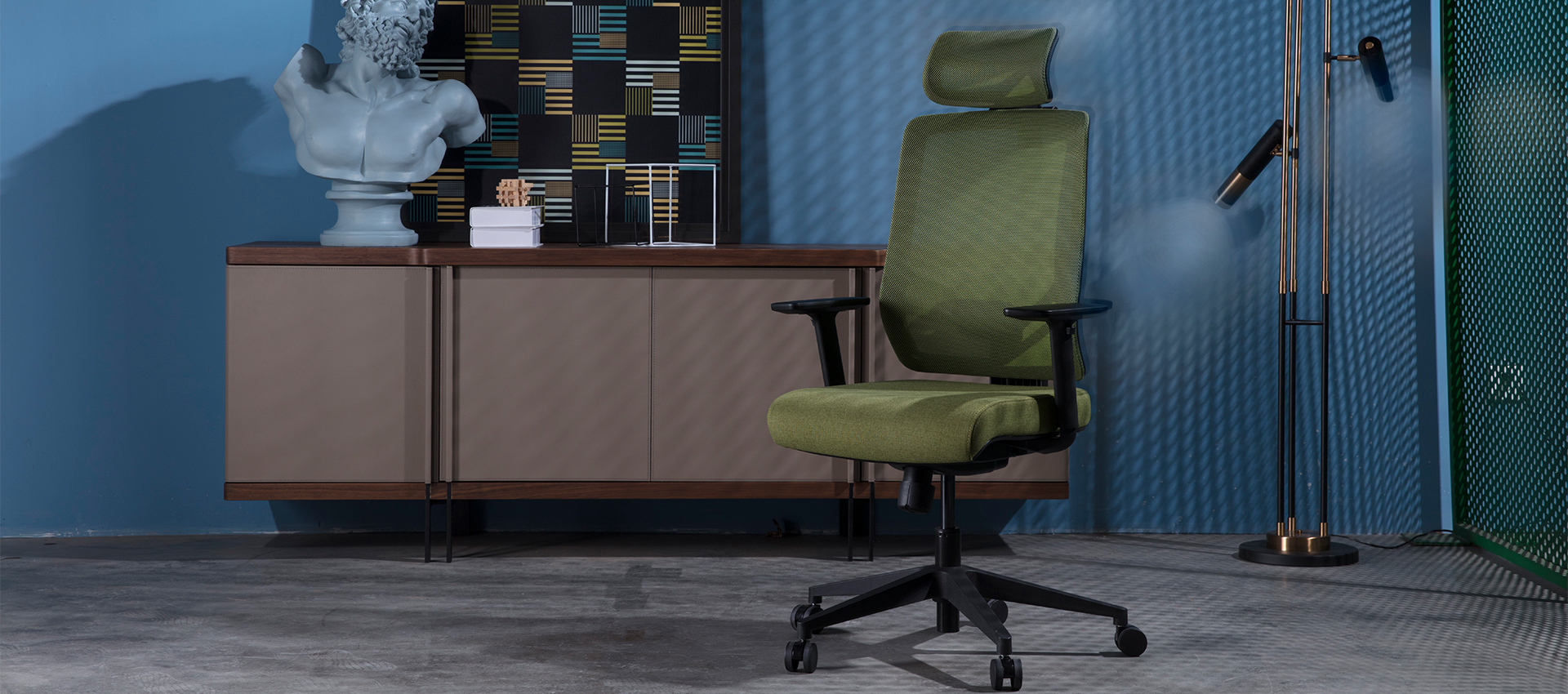 High Back Mesh Ergonomic Office Chair Executive Swivel Adjustable Armrest Revolving