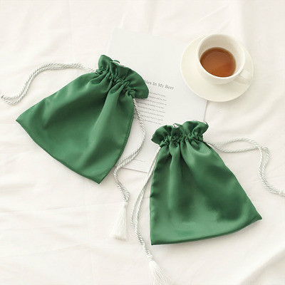 Green Small Bundle Satin Gift Bag Pouch With Tassel 20x12cm Szie
