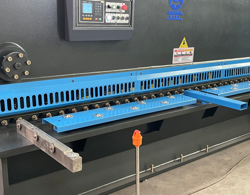 3200mm Blade Length Hydraulic Guillotine Shear CNC Cutting Cutter For Sheet Metal Fabrication
