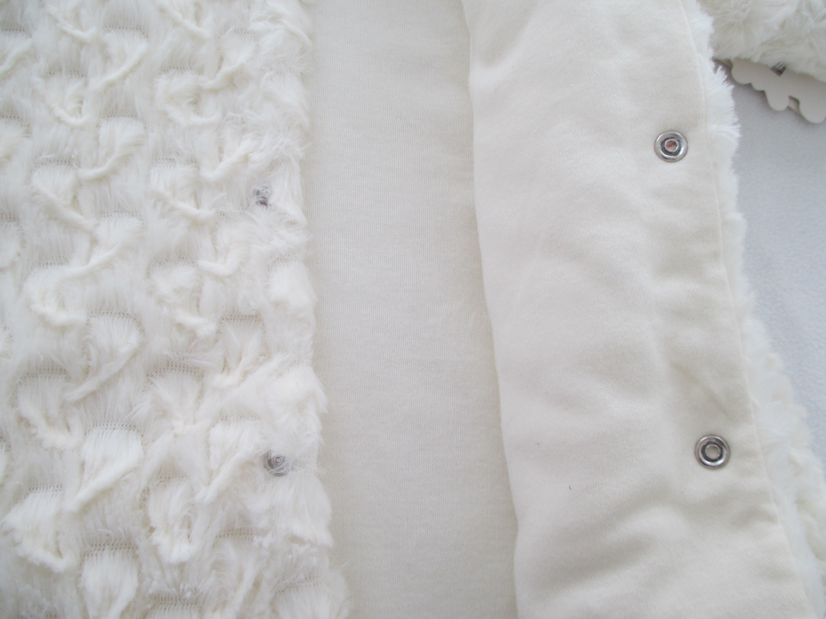 White Baby Girl Coral Fleece Jacket With Lining Plush Brushed Pattern