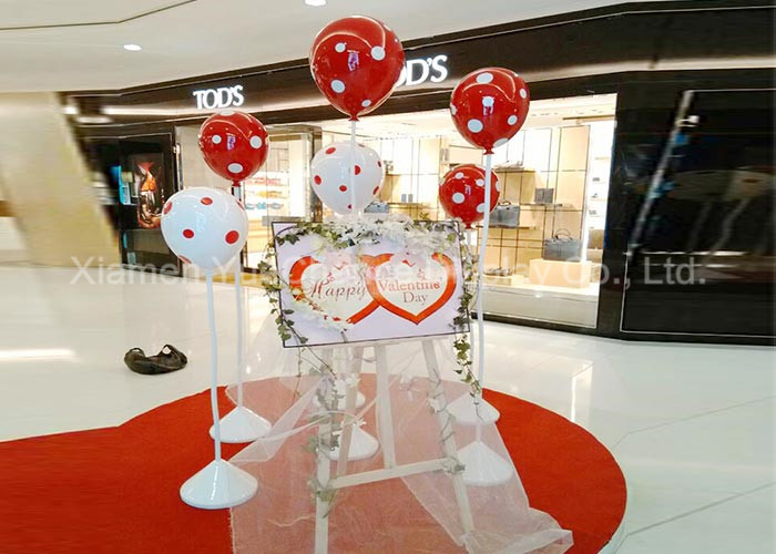 Decorative Standing Fiberglass Balloons With Spot Pattern For Shopping Center