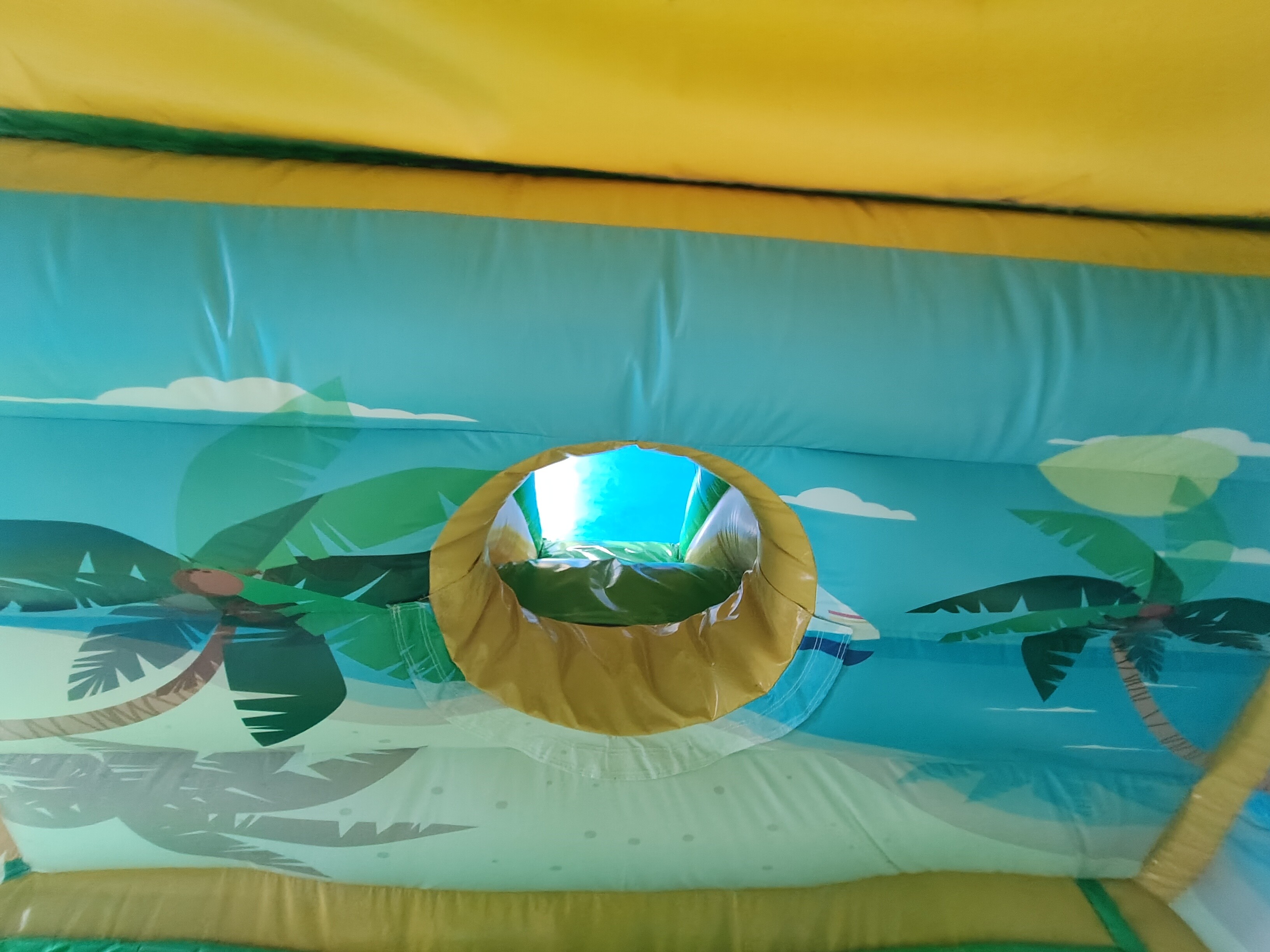 Commercial Grade Inflatable Combo Coconut Tree Sandbeach Inflatable Bouncy House With Slide Jumping Castle For Sale