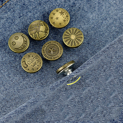 wholesale DIY fancy children Heart-shaped button resin 2 holes shirt trench coat button