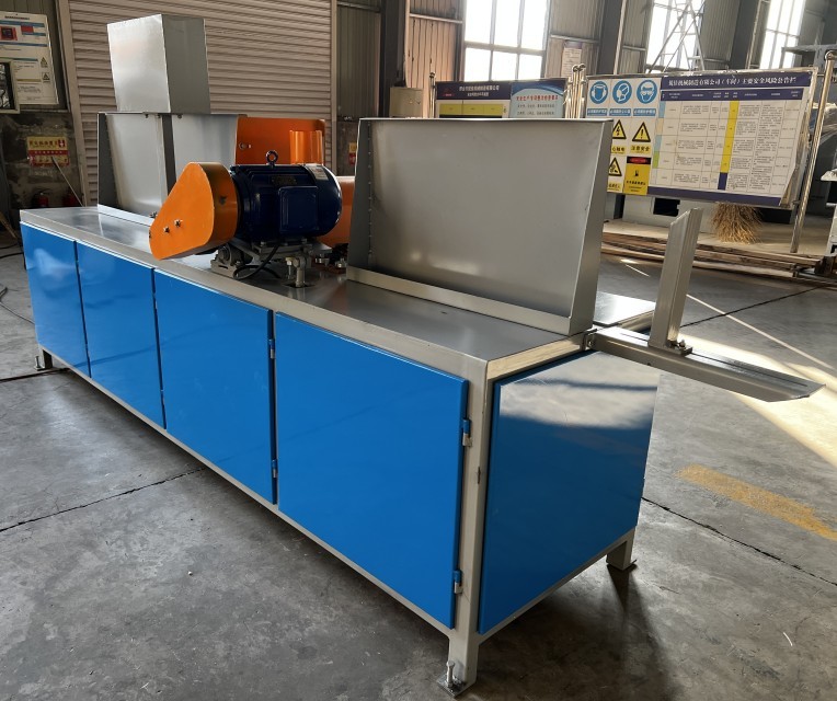 L1200mm Wood Pallet Machine Lumber Wood Cutoff Saw Siemens PLC