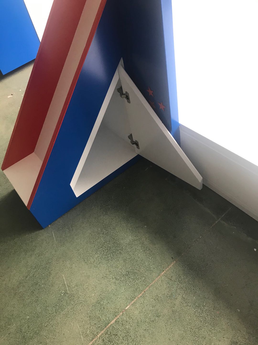Customized Safe Children Furniture Solid Wood and MDF Bunk Bed for Kids Bed Blue for Boy with Basketball Hoop and Slide