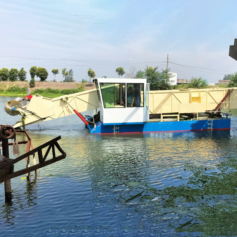 15 Tons Automatic River Cleaning And Mowing Boat With Lighting System For Night Operation