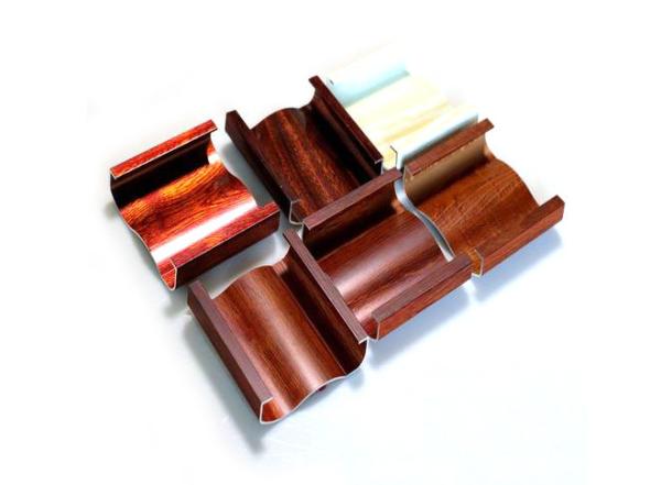 Customized Wood Finish Aluminium Profiles Heat Transfer Extruded Aluminum