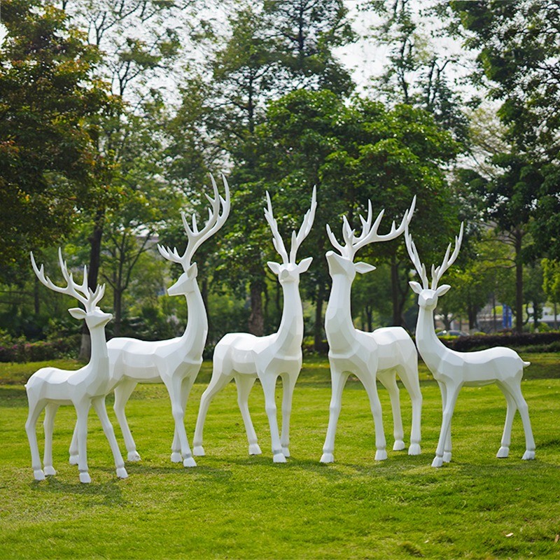 Fiberglass Sculpture Plum Blossom Deer Hotel Lobby Furniture Garden Landscaping Property